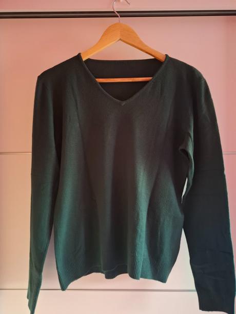 Dámsky tmavozelený sveter, l