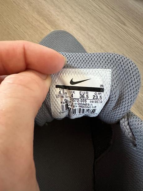 Tenisky nike veľ. 35,5, nike,35
