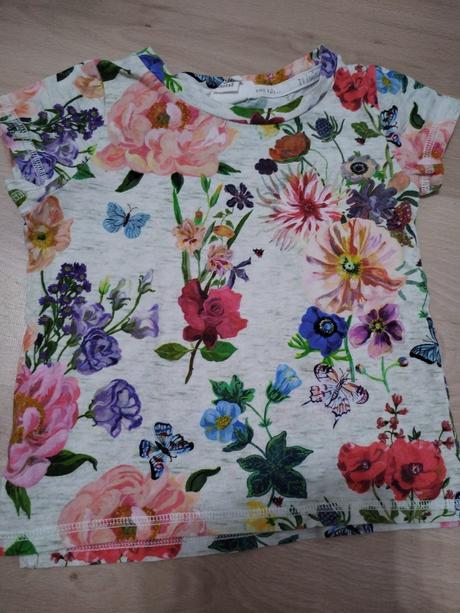 Dievcenske tricko 98/104, 104