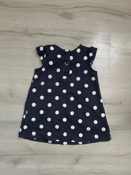 Krásne letné zajačikove šaty, 74