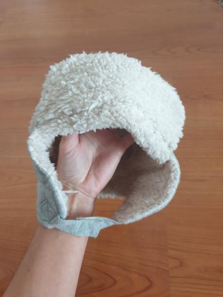 Ciapka tepla zimna baranicka, 86