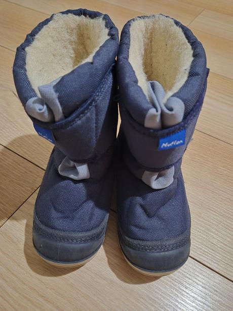 Čižmy s ovcou kozusinou, 25