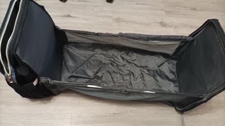 Prebaľovací batoh, lequeen