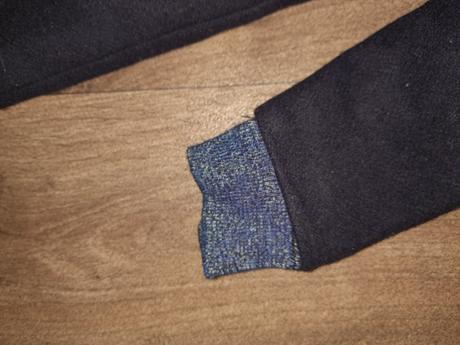 Dievčenský kabát, 110