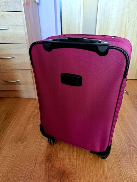 Cestovný kufor luggage, 