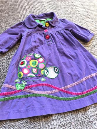 Menčestrové šaty, next,98