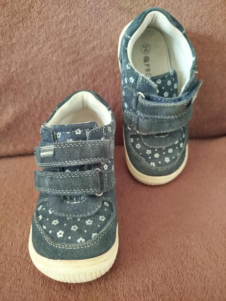 Modré s kvietkami barefoot super stav, protetika,26