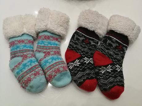 Teplé ponožky, 24