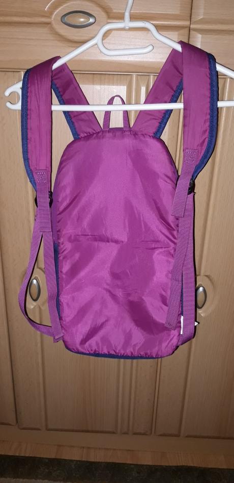 Tenisový batoh decathlon,