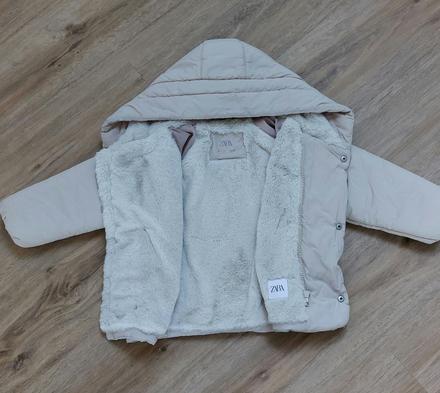 Zimná bundička s kožúškom, zara,104