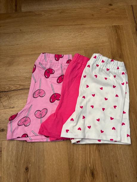 Balík oblečenia, 140–152