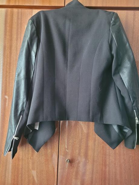 Asymetrické sako amisu, amisu,38