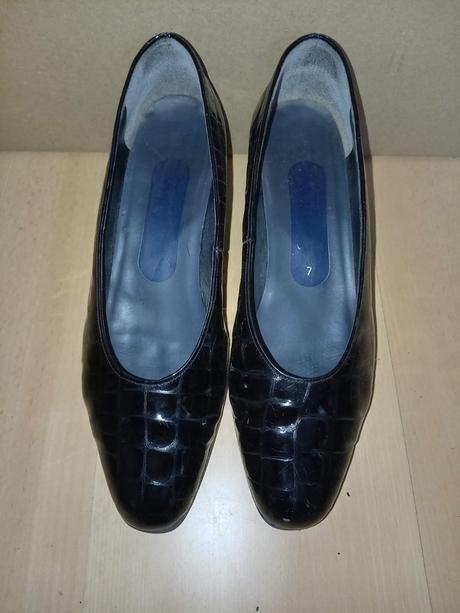 Lakované lodičky, 40