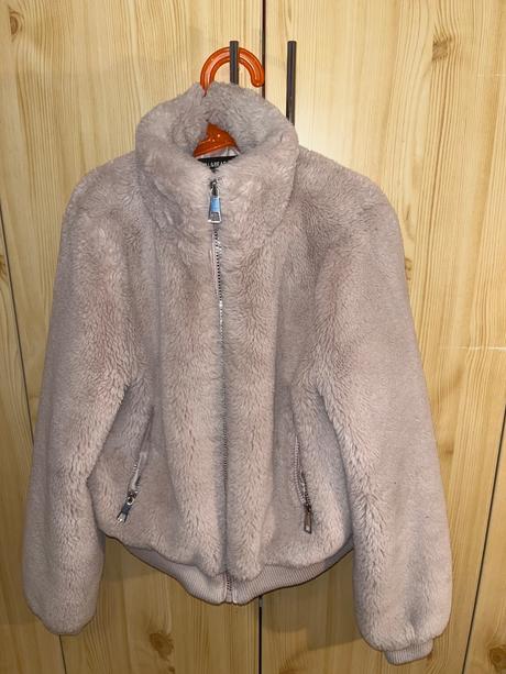 Krasna bunducka, bershka,xs