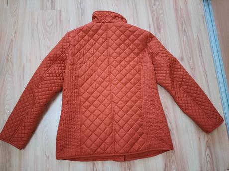Krásna prechodná bunda, 44