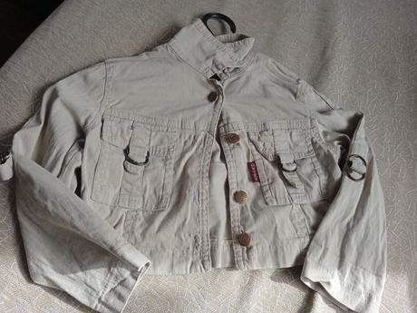 Krátka prechodna bunda, 110