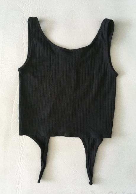 Úpletový elastický crop top na 10-12 rokov, 146