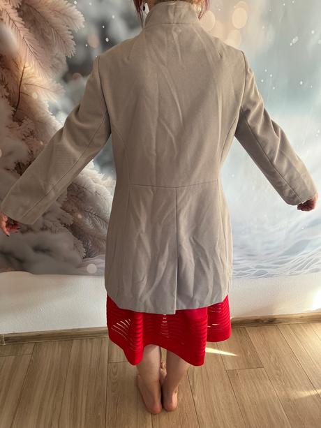 Prechodny sedy kabat, 