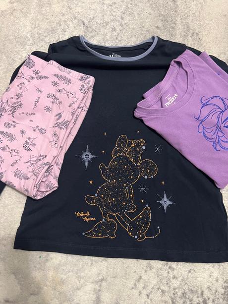 Dievcenske pyzamo, disney,134