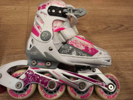 Dievčenské korčule 2v1, 27