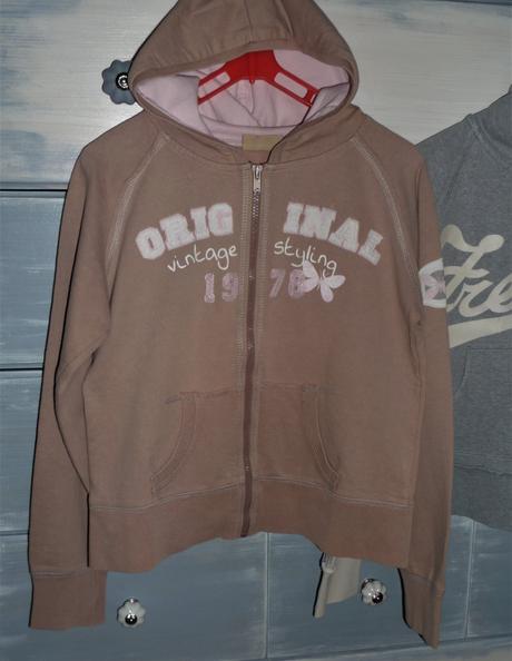 Mikina + šedá mikina grátis, 152