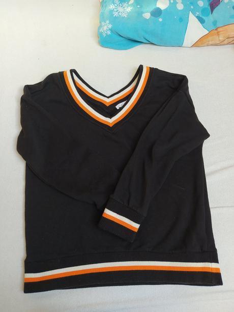 Mikina, atmosphere,m