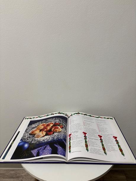 Kniha vianočná kuchárka, 