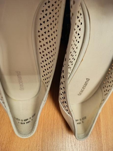 Lodicky, graceland,38