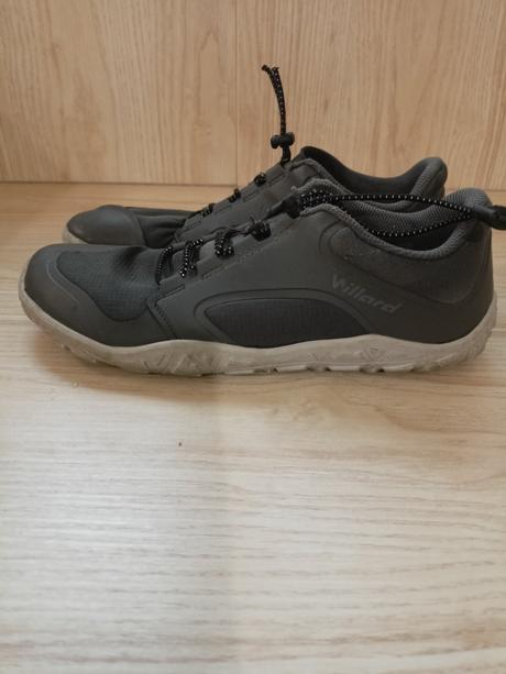 Barefoot tenisky, 40