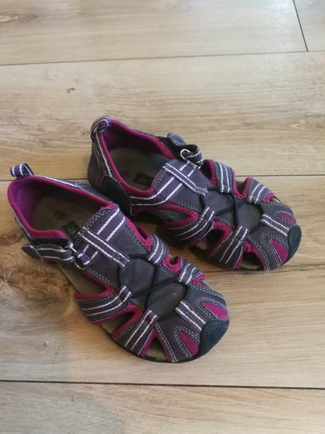 Športové sandále alive, 29