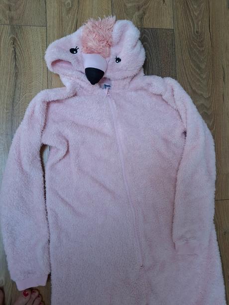 Overal plameniak, 140