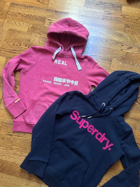 Tri značkové mikiny, superdry,152