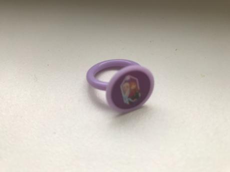 Prsten s elsou a annou,