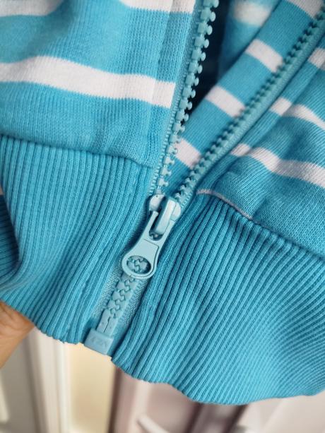 Pásikavá hrubšia mikina 140/146, bonprix,140