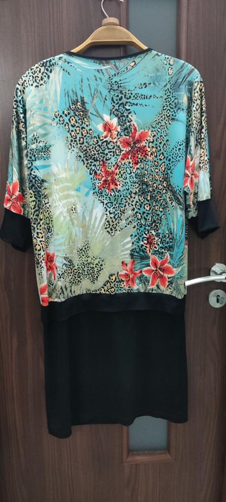 Šaty raz oblečené,