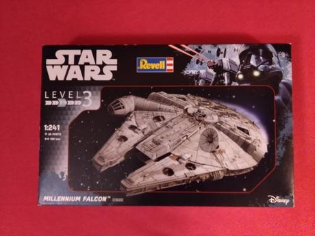Star wars millennium falcon model, 