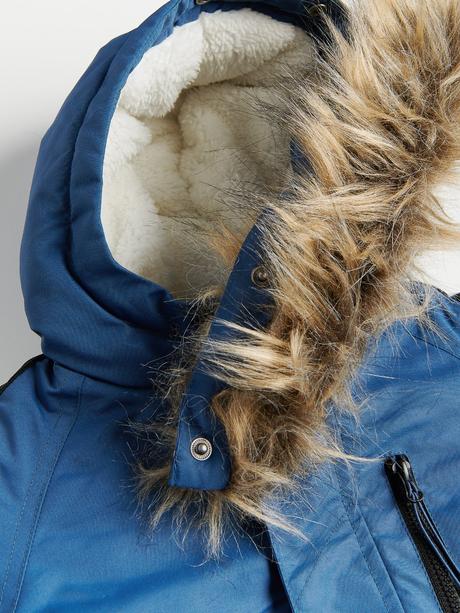 Zateplená parka s kapucňou a kožušinkou, reserved,86 / 92