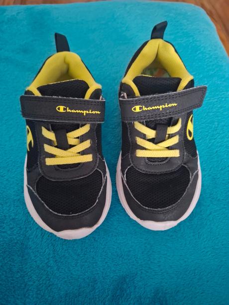 Tenisky, champion,28