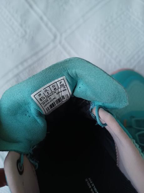 Nove damske bezecke / trail/ trekking topanky lowa, 40