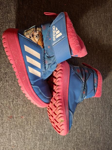 Topanky na zimu, adidas,31