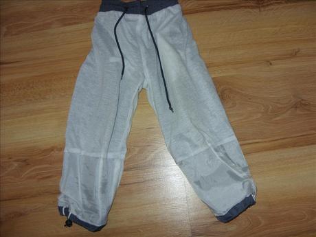 Podsite nohavice, 104