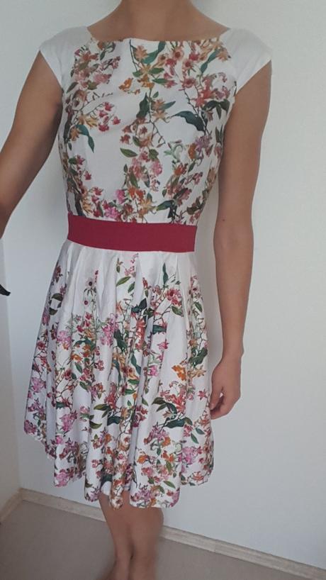 Kvetovane saty, orsay,s