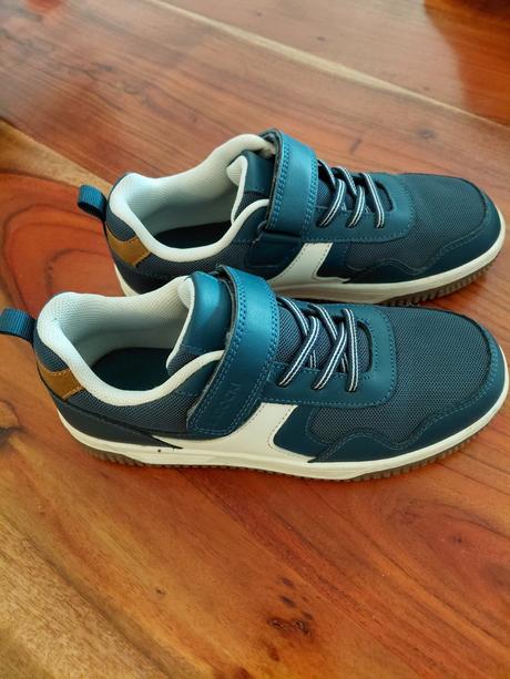 Koženkové tenisky, lasocki,36