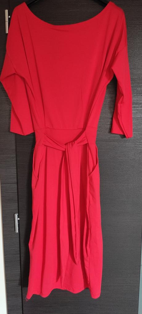Červené šaty 3/4 rukáv, 38 / m