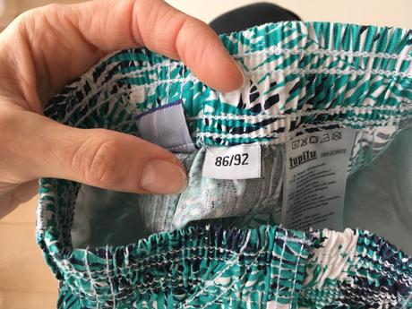 Sada 2 šortiek, lupilu,86