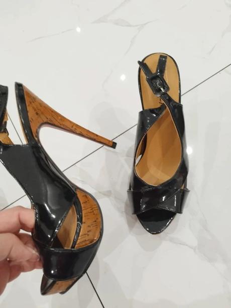 Topánky na podpätku, 37