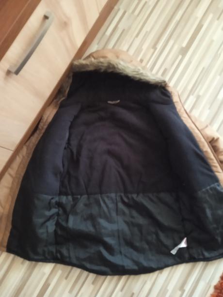 Predám chlapčenskú vetrovku, 164