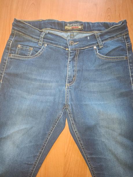 Chlapčenske rifle, 158