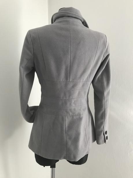 Elegantný kabátik, s