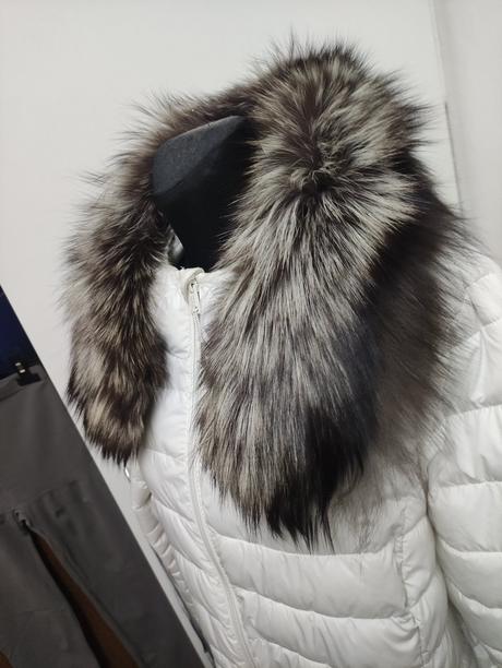 Pravá strieborná líška,na kapucňu atď, 